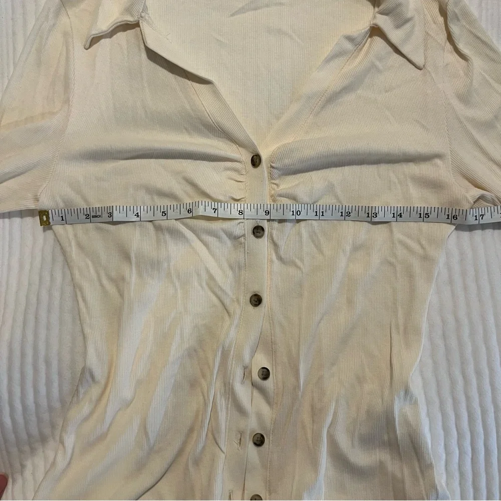 Madewell Ribbed Button Down Ruched Polo Cardigan - Picture 6 of 10